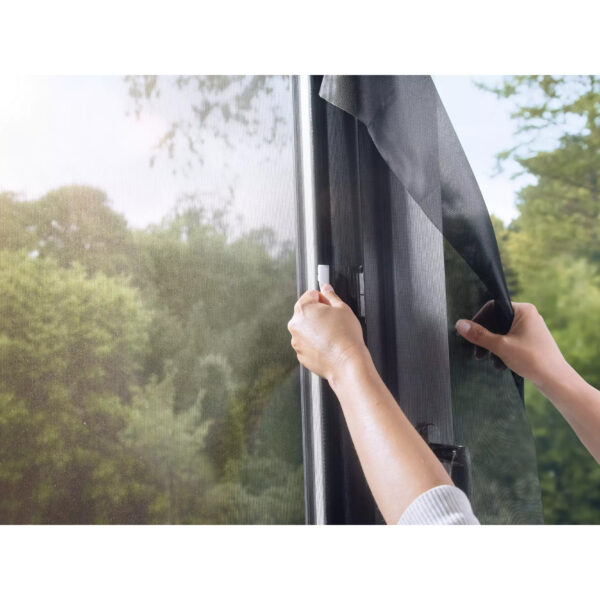 Tesa Pollenschutzgitter für Fenster 1.50 m x 1.30 wirksame Reduzierung von Pollen bei – Bild 2